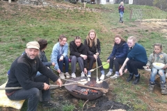 Lagerfeuer mit Stockbrot und Co.